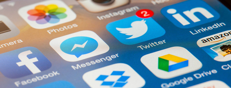 twitter messenger linkedin social media bookings