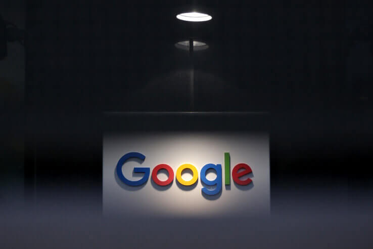google logo with spotlight reflecting the importance of the company for hotel marketing