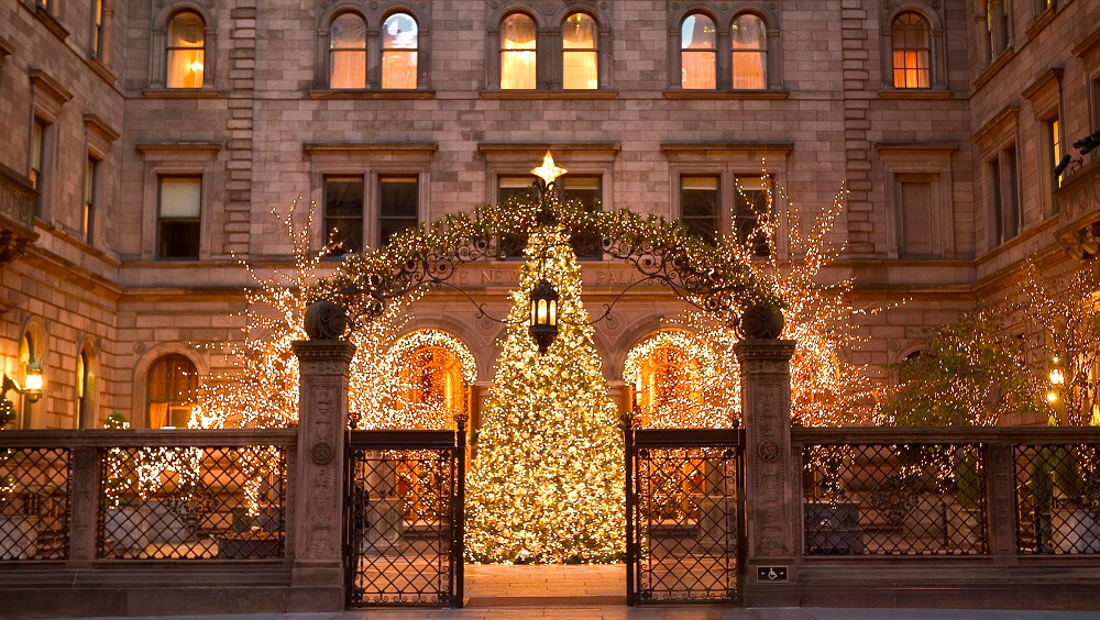 luxury hotel decorated for Christmas can be a great image to help drive direct bookings through seasonal offers