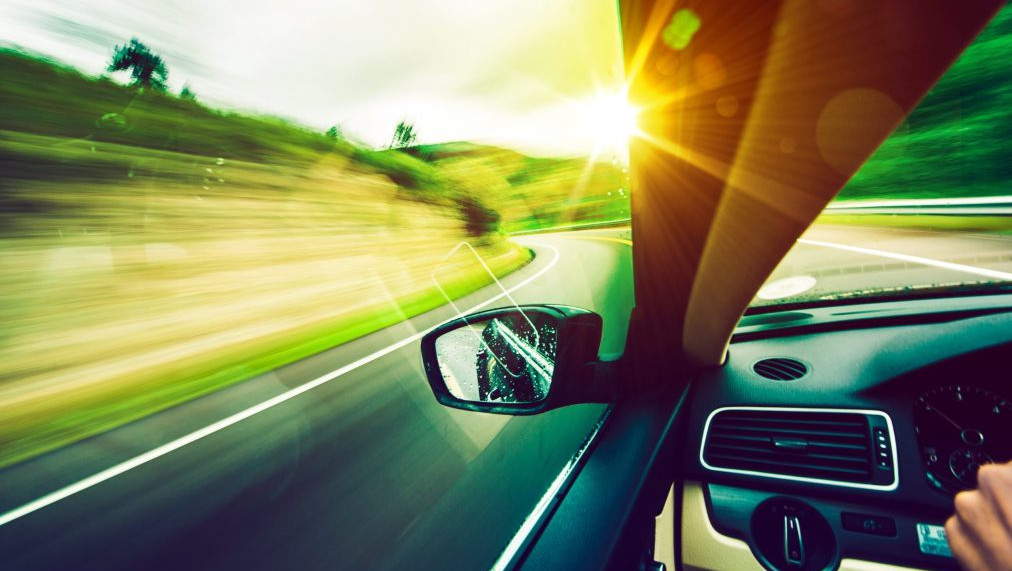 car driving on a sunny day reflecting the bright times ahead if hotels use these 3 ways t drive demand