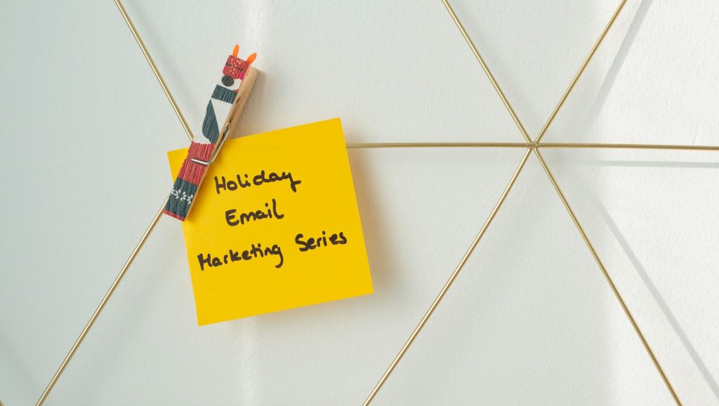 post it note with a hotel email marketing campaign idea