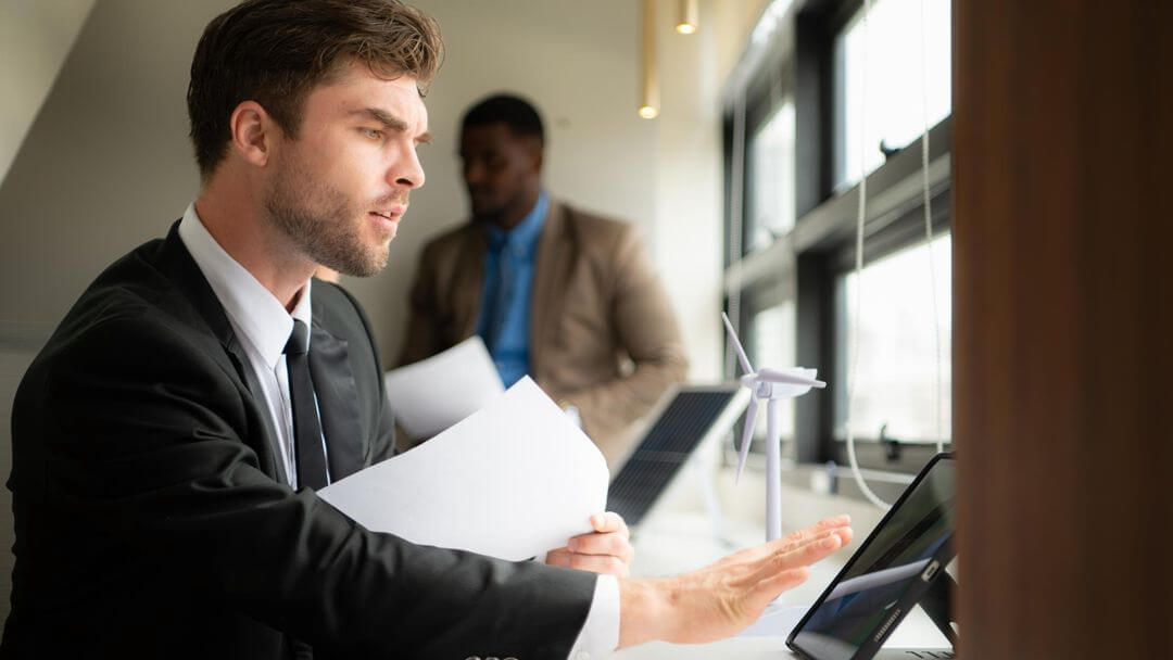 image for bookboost article about data Management and the 3 Issues Hotels Face and How to Solve Them