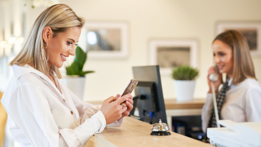 bookboost image for article about 5 digital strategies for higher guest satisfaction and more bookings (1.77)